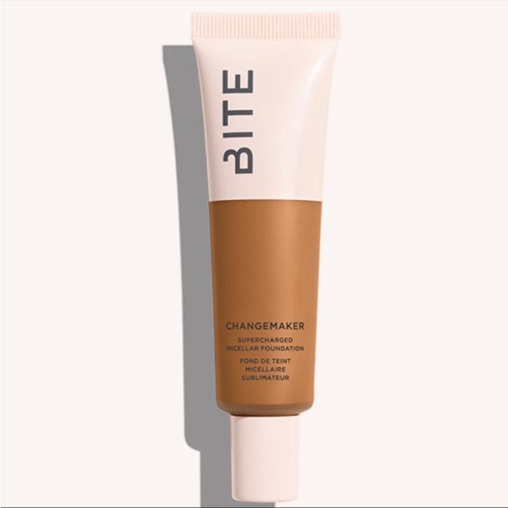 New Bite Beauty - Changemaker Supercharged Micellar Foundation T135
